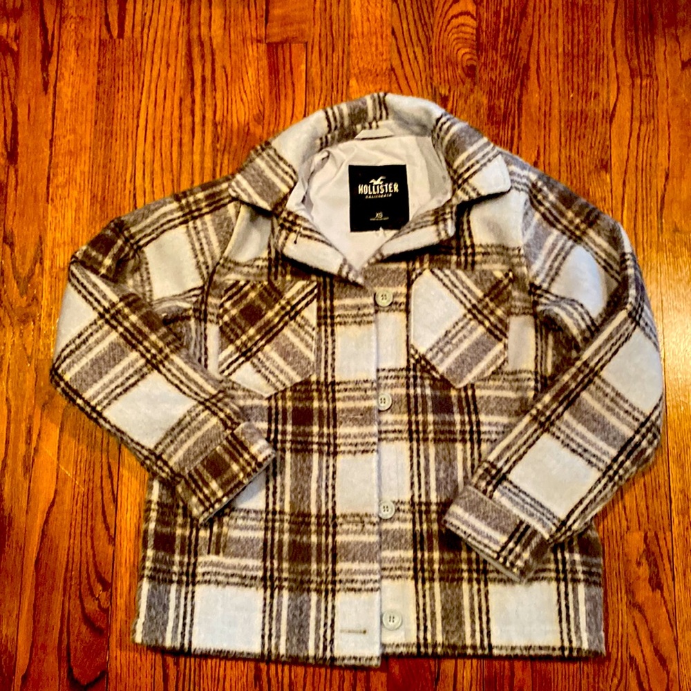 Hollister plaid Shacket women’s XS never worn light blue